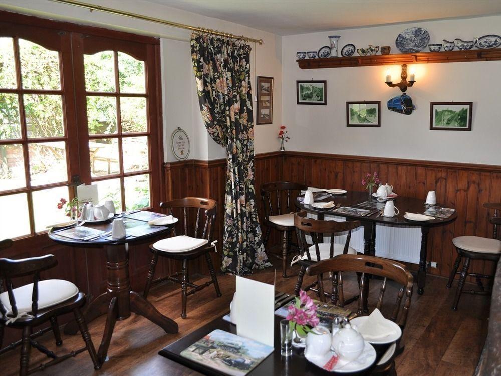 Station Farm Guest House Church Fenton Exteriör bild