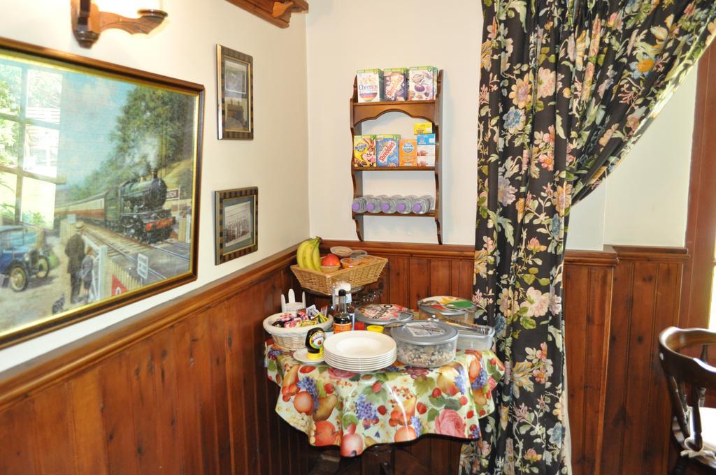 Station Farm Guest House Church Fenton Rum bild