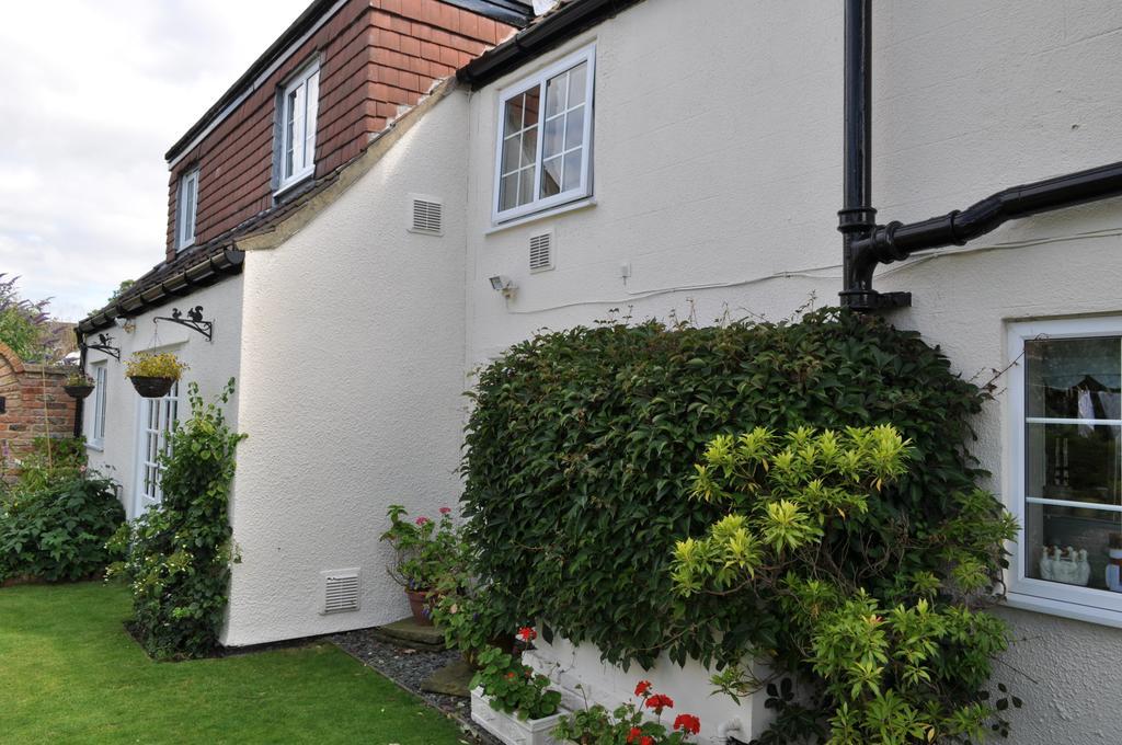 Station Farm Guest House Church Fenton Exteriör bild